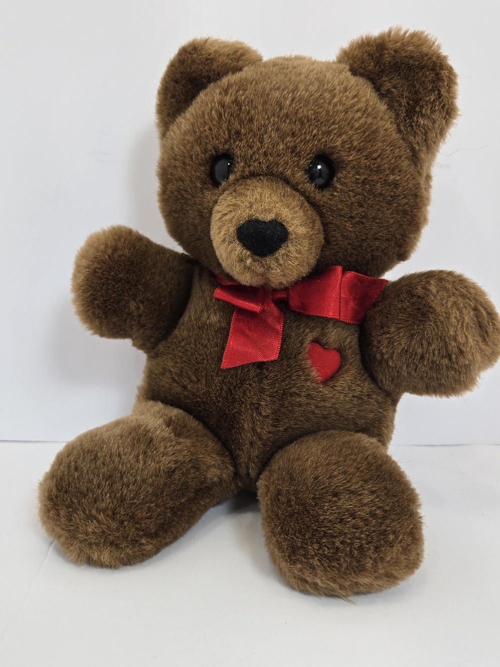 Dakin "Heart Throb" Vintage Brown Teddy Bear 1985